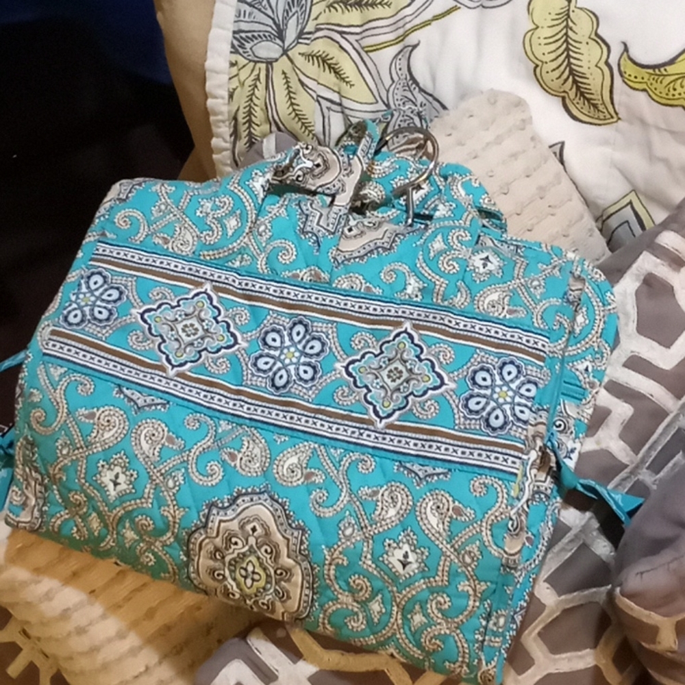 Vera Bradley foldable makeup and accessory bag